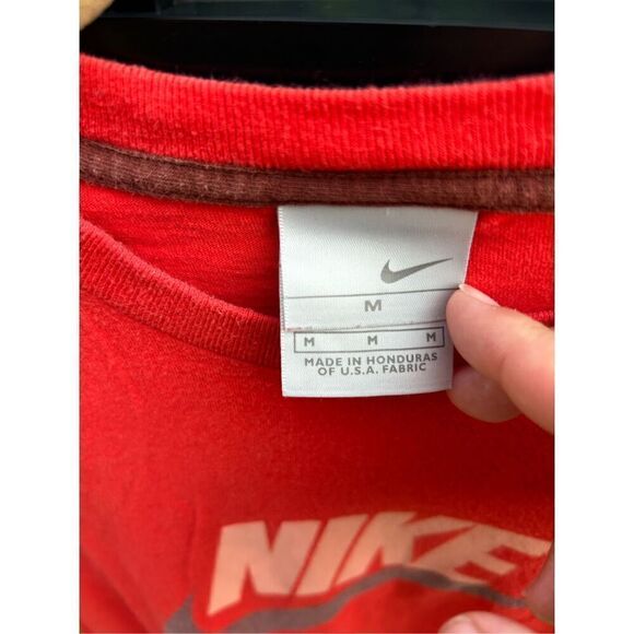 Vintage Y2K Nike Tshirt‎ - Picture 2 of 3